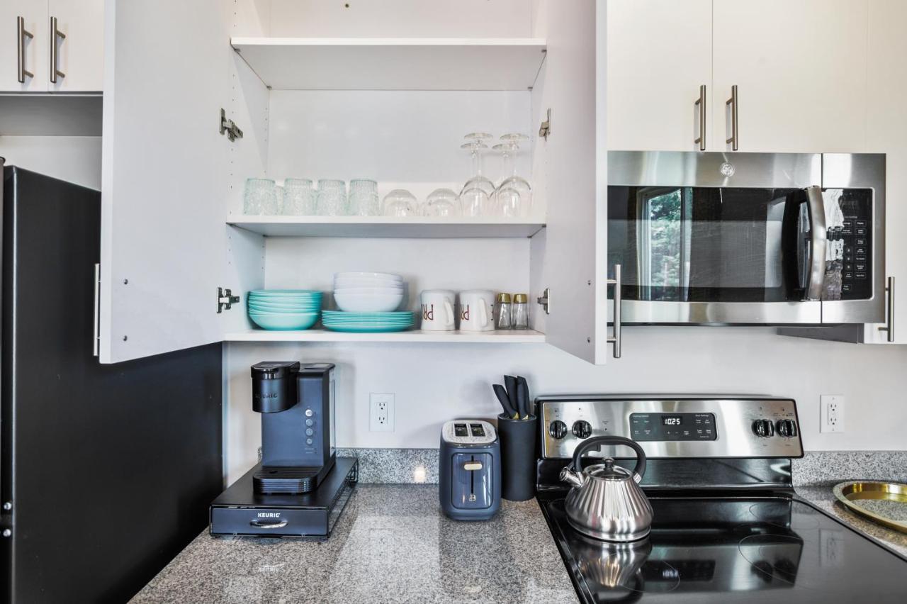 Apartament Lux House Of Champagne 2Br 2Ba Free Parking & Wifi Baltimore Zewnętrze zdjęcie